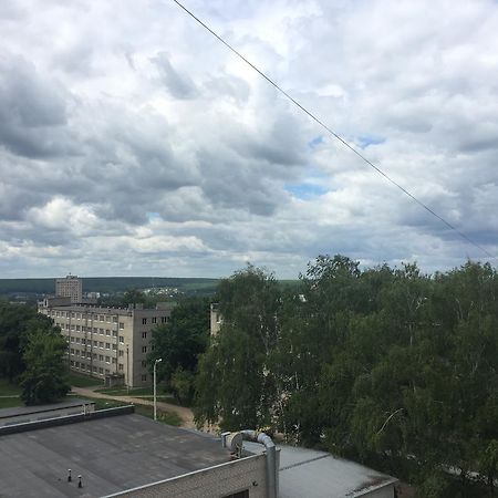 54A Tselinogradskaia Str At Alekseevka Underground Harkiv Exterior foto